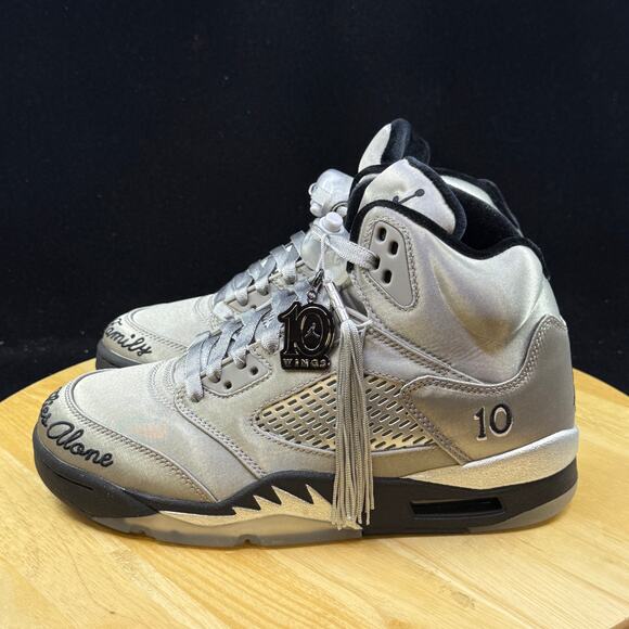 Air Jordan 5 Retro Wings Womens Grey Shoes Sz 7.5 New Sneaker IO2038-001 - Picture 2 of 10
